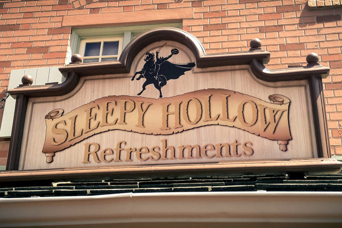 Sleepy Hollow Refreshments - Magic Kingdom Dining
