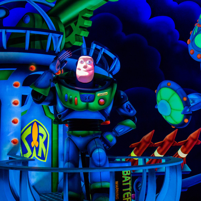 Buzz Animatronic- Buzz Lightyear Space Ranger Spin - Magic Kingdom Attraction