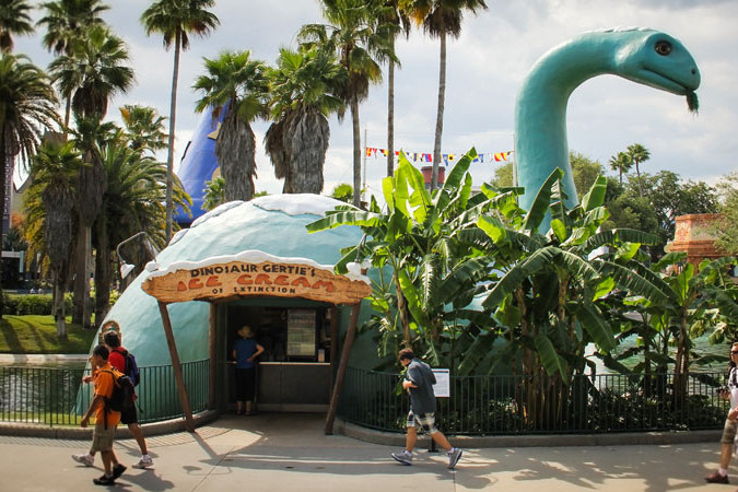 Dinosaur Gerties Ice Cream of Extinction - Disney's Hollywood Studios Restaurant