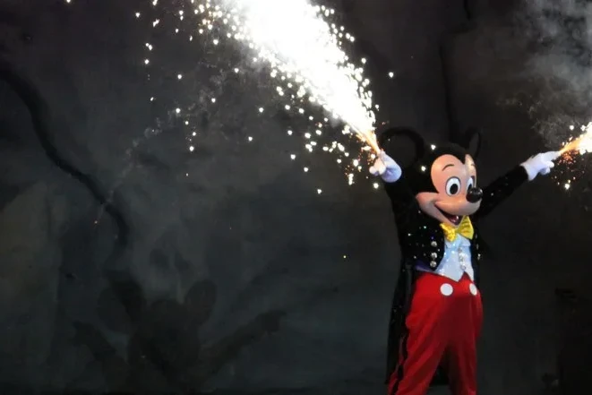 Fantasmic- Mickey Mouse - Disney World