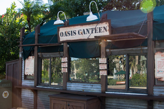 Oasis Canteen - Disney's Hollywood Studios Restaurant