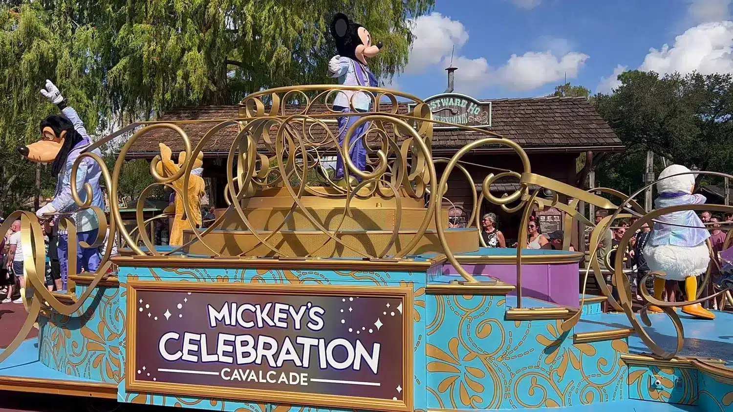 Mickey's Celebration Cavalcade - Disney World Characters