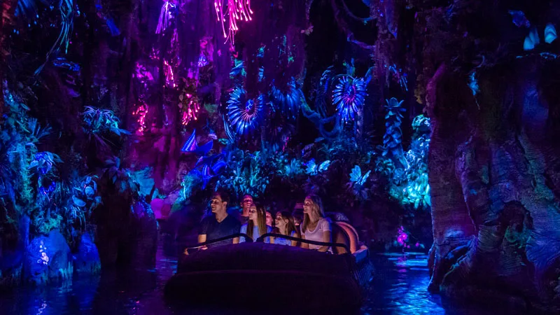 Pandora - Na'Vi River Journey - Disney World Ride