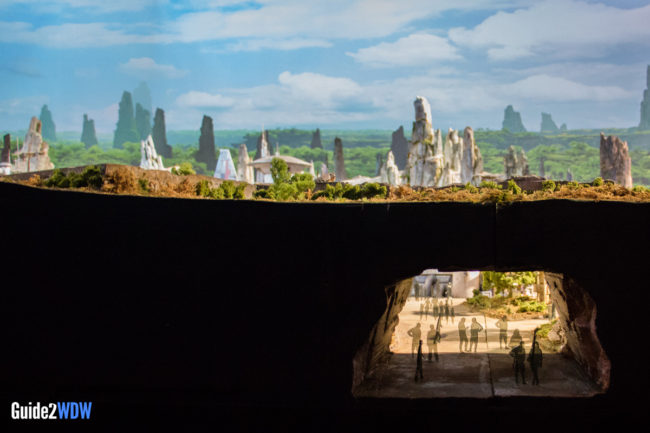 Big Thunder Entrance - Star Wars: Galaxy's Edge Model - Disneyland and Disney World