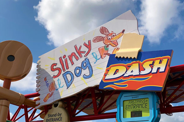 Slinky Dog Dash - Hollywood Studios - Roller Coaster - Disney World