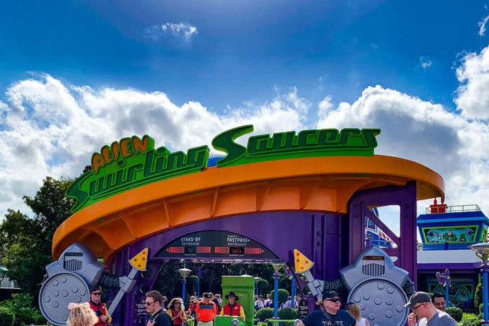Alien Swirling Saucers - Toy Story Land Ride - Hollywood Studios Attraction