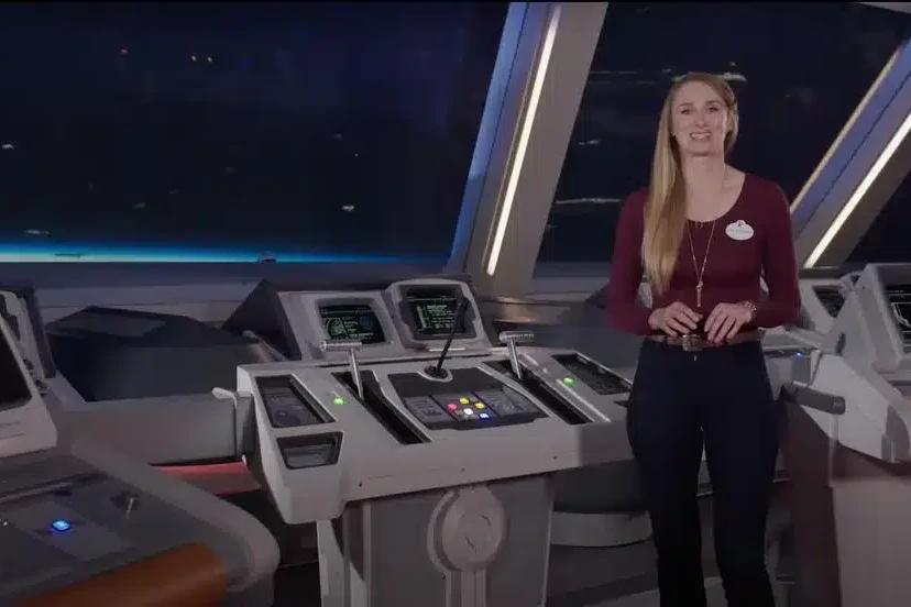 Star Wars: Galactic Starcruise Bridge - Disney World Hotel