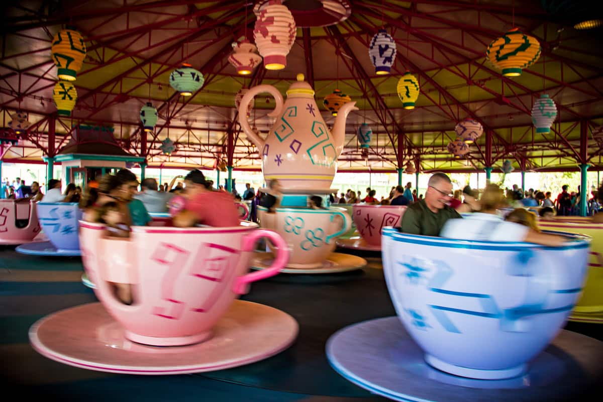 Spinning Tea Cups - Magic Kingdom Motion Sickness Guide
