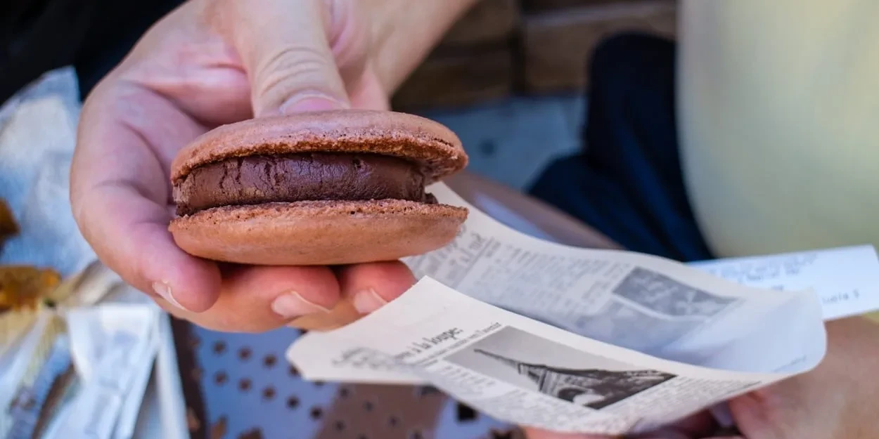 Ice Cream Macaron - Disney World Dining Tips