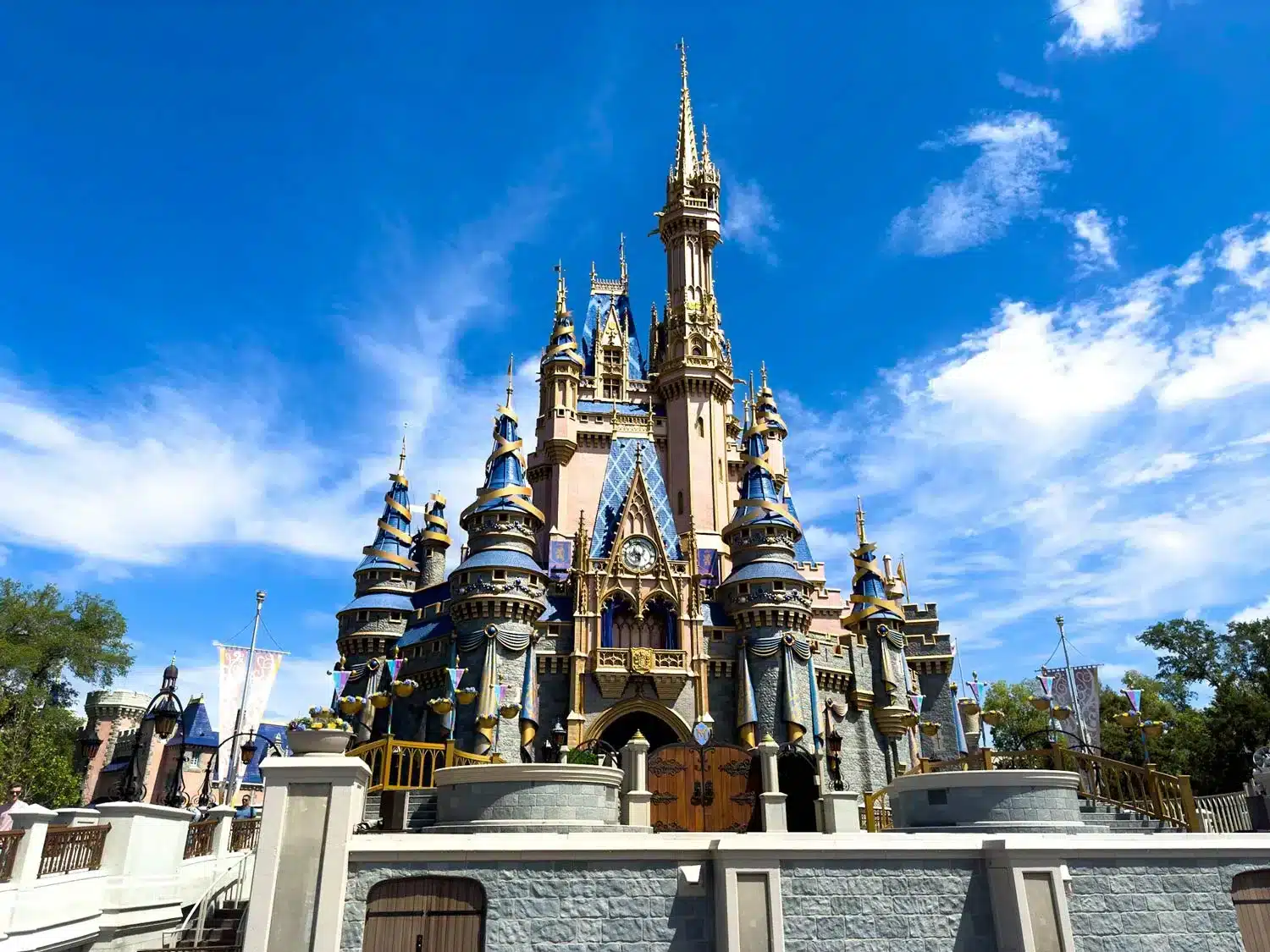 Cinderella Castle - Magic Kingdom - Walt Disney World