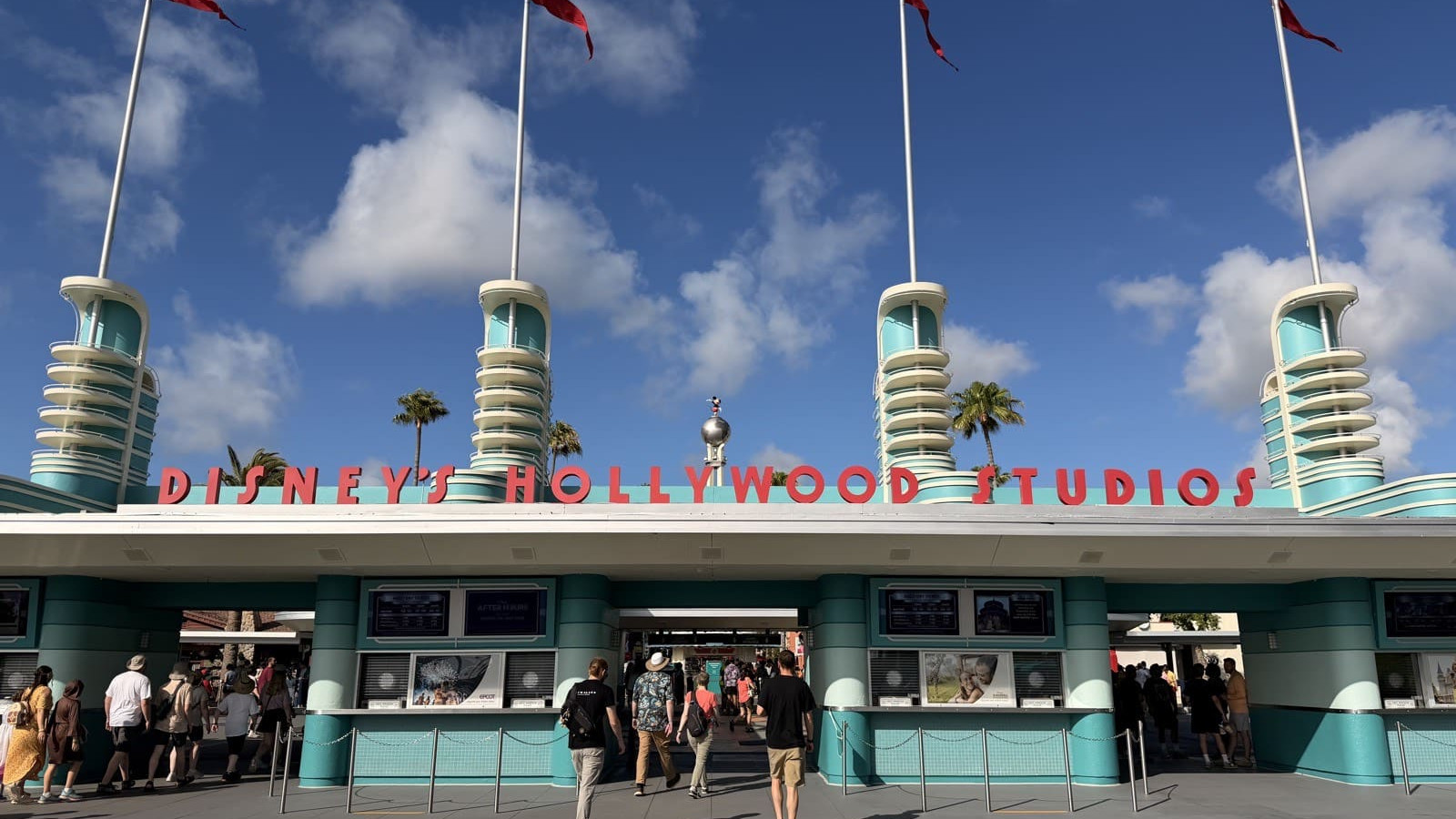 Hollywood Studios - Ticket Booth - Guide2WDW